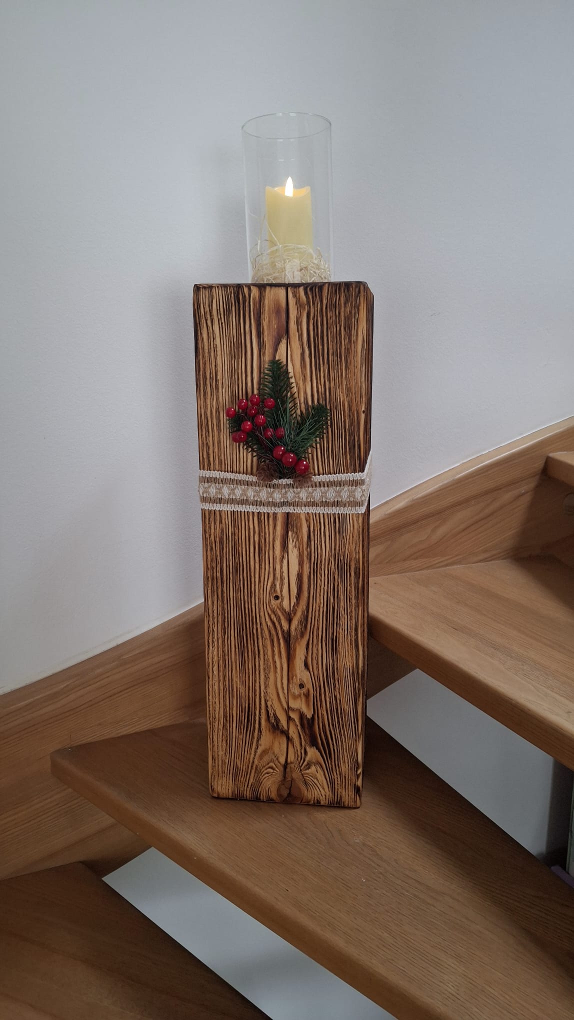 Dreveny svicen z masivniho tramu vyrobeny na zakazku MARPA MOSS 2